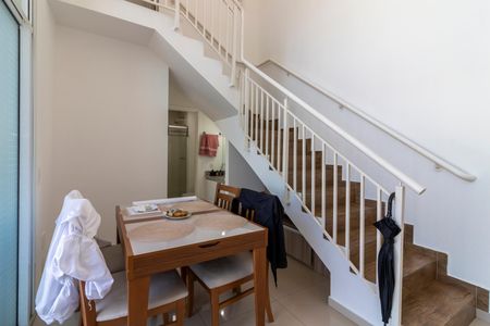 Apartamento à venda com 64m², 2 quartos e 1 vagaSala