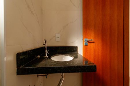 Apartamento à venda com 44m², 2 quartos e sem vagaBanheiro