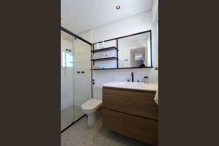 Apartamento à venda com 99m², 2 quartos e 1 vagaBanheiro da Suíte