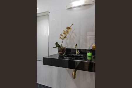 Casa à venda com 320m², 4 quartos e 3 vagasLavabo