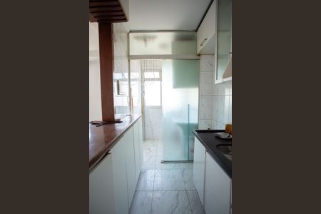 Apartamento à venda com 50m², 2 quartos e 1 vaga Apartamento à venda com 50m², 2 quartos e 1 vagaCozinha