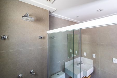 Apartamento para alugar com 33m², 1 quarto e 1 vaga Apartamento para alugar com 33m², 1 quarto e 1 vagaBanheiro