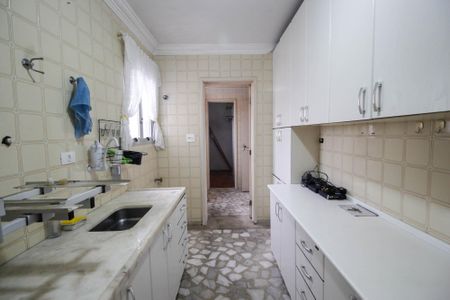 Apartamento para alugar com 129m², 3 quartos e 2 vagasCozinha