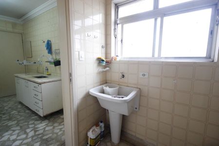 Apartamento para alugar com 129m², 3 quartos e 2 vagasÁrea de serviço