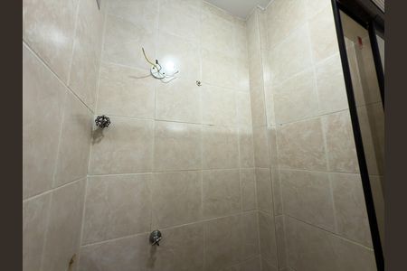 Apartamento para alugar com 70m², 2 quartos e sem vagaBanheiro