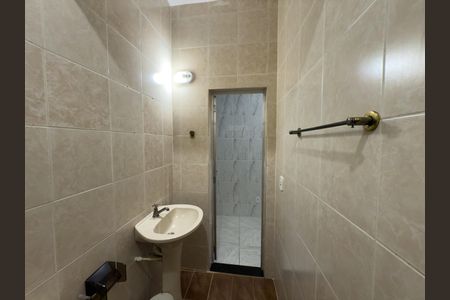 Apartamento para alugar com 70m², 2 quartos e sem vagaBanheiro