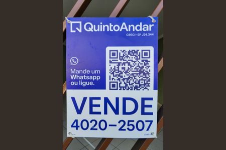 Casa à venda com 220m², 3 quartos e 2 vagas Casa à venda com 220m², 3 quartos e 2 vagasPlaca CYAT-1452
