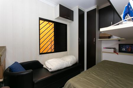 Casa à venda com 100m², 3 quartos e 4 vagas Casa à venda com 100m², 3 quartos e 4 vagasQuarto 2