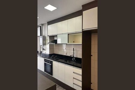 Apartamento à venda com 74m², 3 quartos e 2 vagas