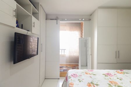 Apartamento à venda com 156m², 3 quartos e 3 vagasSuíte 1