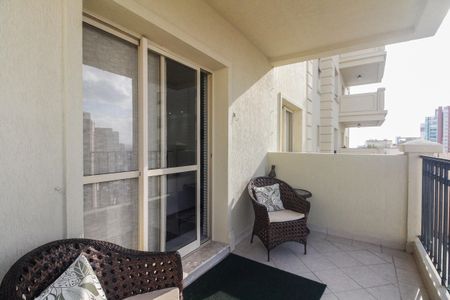 Apartamento à venda com 156m², 3 quartos e 3 vagasVaranda