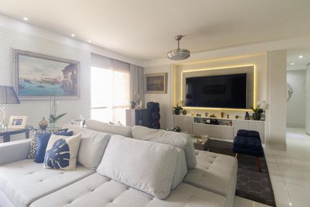 Apartamento à venda com 156m², 3 quartos e 3 vagasSala