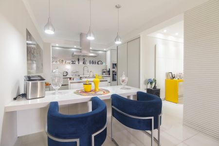 Apartamento à venda com 156m², 3 quartos e 3 vagasCozinha
