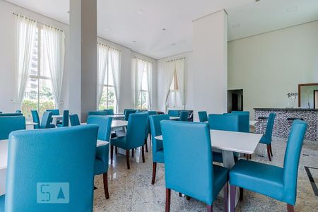 Apartamento à venda com 156m², 3 quartos e 3 vagasCondomínio - Salão de Festas