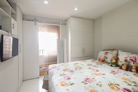 Apartamento à venda com 156m², 3 quartos e 3 vagasSuíte 1