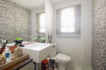 Apartamento à venda com 156m², 3 quartos e 3 vagasLavabo