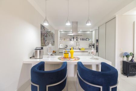 Apartamento à venda com 156m², 3 quartos e 3 vagasCozinha