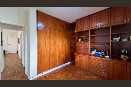 Apartamento à venda com 75m², 2 quartos e 1 vagaQuarto 2