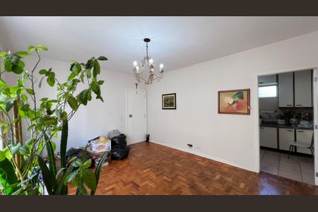 Apartamento à venda com 75m², 2 quartos e 1 vagaSala