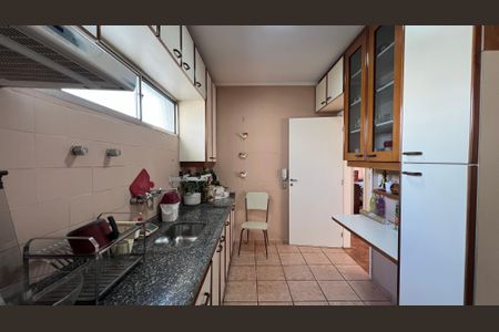 Apartamento à venda com 75m², 2 quartos e 1 vagaCozinha