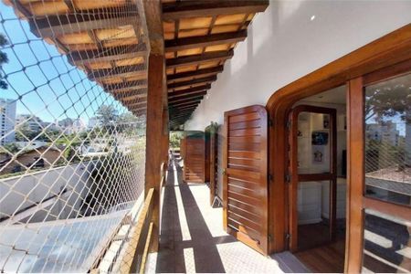 Casa à venda com 510m², 4 quartos e 8 vagas