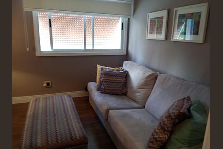 Apartamento à venda com 3 quartos, 207m² em Vila Suzana, São Paulo