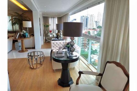 Apartamento à venda com 234m², 4 quartos e 4 vagas