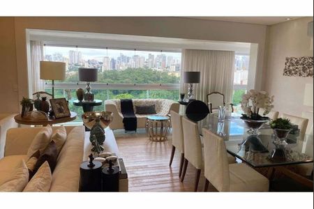 Apartamento à venda com 4 quartos, 234m² em Aclimação, São Paulo