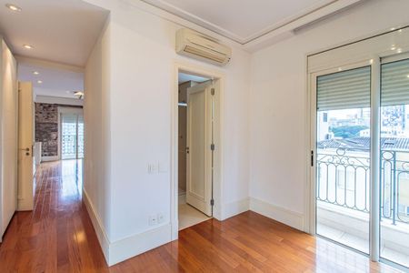Apartamento à venda com 4 quartos, 351m² em Cerqueira César, São Paulo