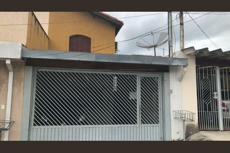 Casa à venda com 107m², 3 quartos e 2 vagas