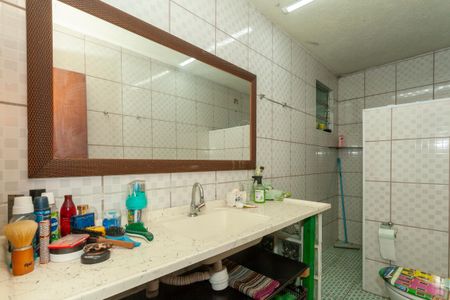 Casa à venda com 78m², 4 quartos e 3 vagasBanheiro