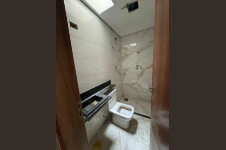 Casa à venda com 150m², 3 quartos e 2 vagas