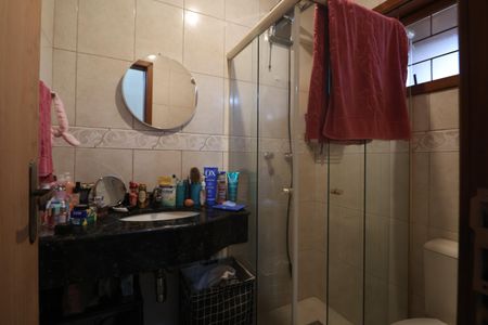 Casa à venda com 200m², 3 quartos e 3 vagasBanheiro de serviço