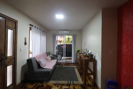 Casa à venda com 200m², 3 quartos e 3 vagasSala de TV