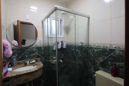 Casa à venda com 200m², 3 quartos e 3 vagasBanheiro Social