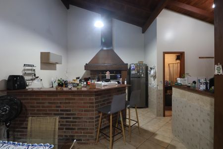 Casa à venda com 200m², 3 quartos e 3 vagasEspaço Gourmet