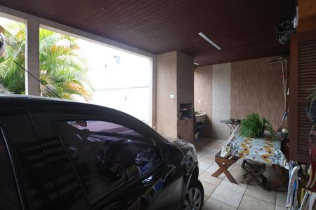 Casa à venda com 200m², 3 quartos e 3 vagasGaragem