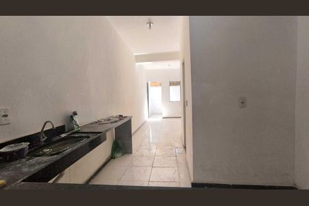 Cozinha de kitnet/studio para alugar com 1 quarto, 35m² em Graça, Belo Horizonte
