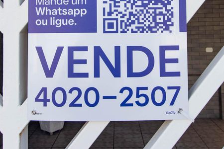 Casa à venda com 149m², 3 quartos e 2 vagas Casa à venda com 149m², 3 quartos e 2 vagasPlaca