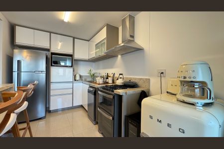 Apartamento à venda com 67m², 2 quartos e 1 vagaCozinha