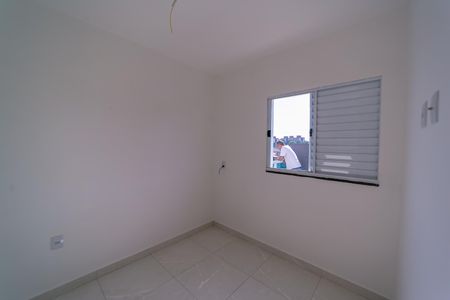 Quarto 1 de apartamento para alugar com 2 quartos, 40m² em Jardim Nordeste, São Paulo