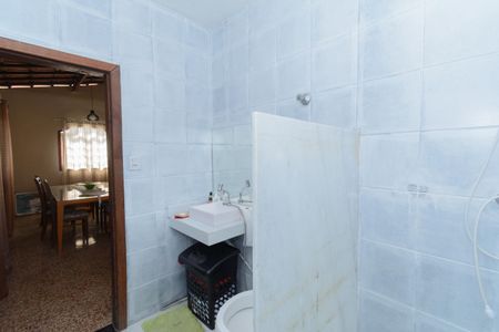 Casa para alugar com 108m², 2 quartos e 1 vagaBanheiro