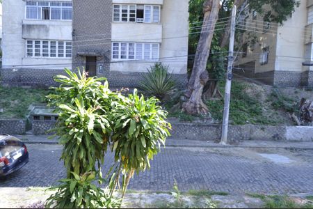 Apartamento para alugar com 88m², 2 quartos e 1 vagaVista