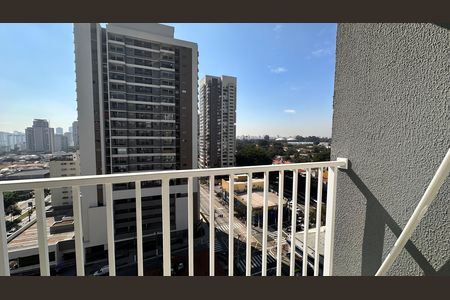 Studio para alugar com 27m², 1 quarto e sem vaga Studio para alugar com 27m², 1 quarto e sem vagaVaranda do Studio