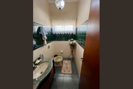 Casa à venda com 449m², 4 quartos e 6 vagas Casa à venda com 449m², 4 quartos e 6 vagasFoto 20