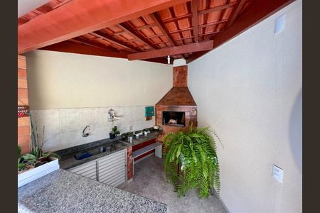 Casa à venda com 449m², 4 quartos e 6 vagas Casa à venda com 449m², 4 quartos e 6 vagasFoto 26