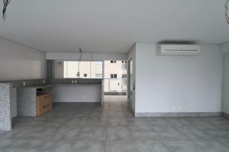 Apartamento para alugar com 145m², 3 quartos e 3 vagasSala