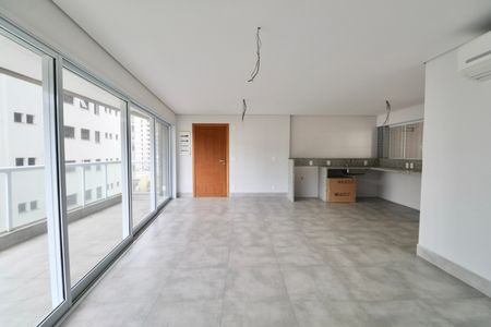 Apartamento para alugar com 145m², 3 quartos e 3 vagasSala