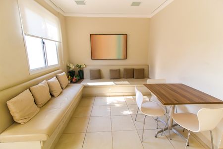 Apartamento à venda com 45m², 2 quartos e sem vagaÁrea comum