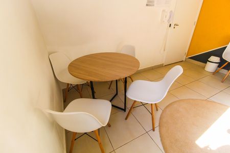 Apartamento à venda com 45m², 2 quartos e sem vagaÁrea comum